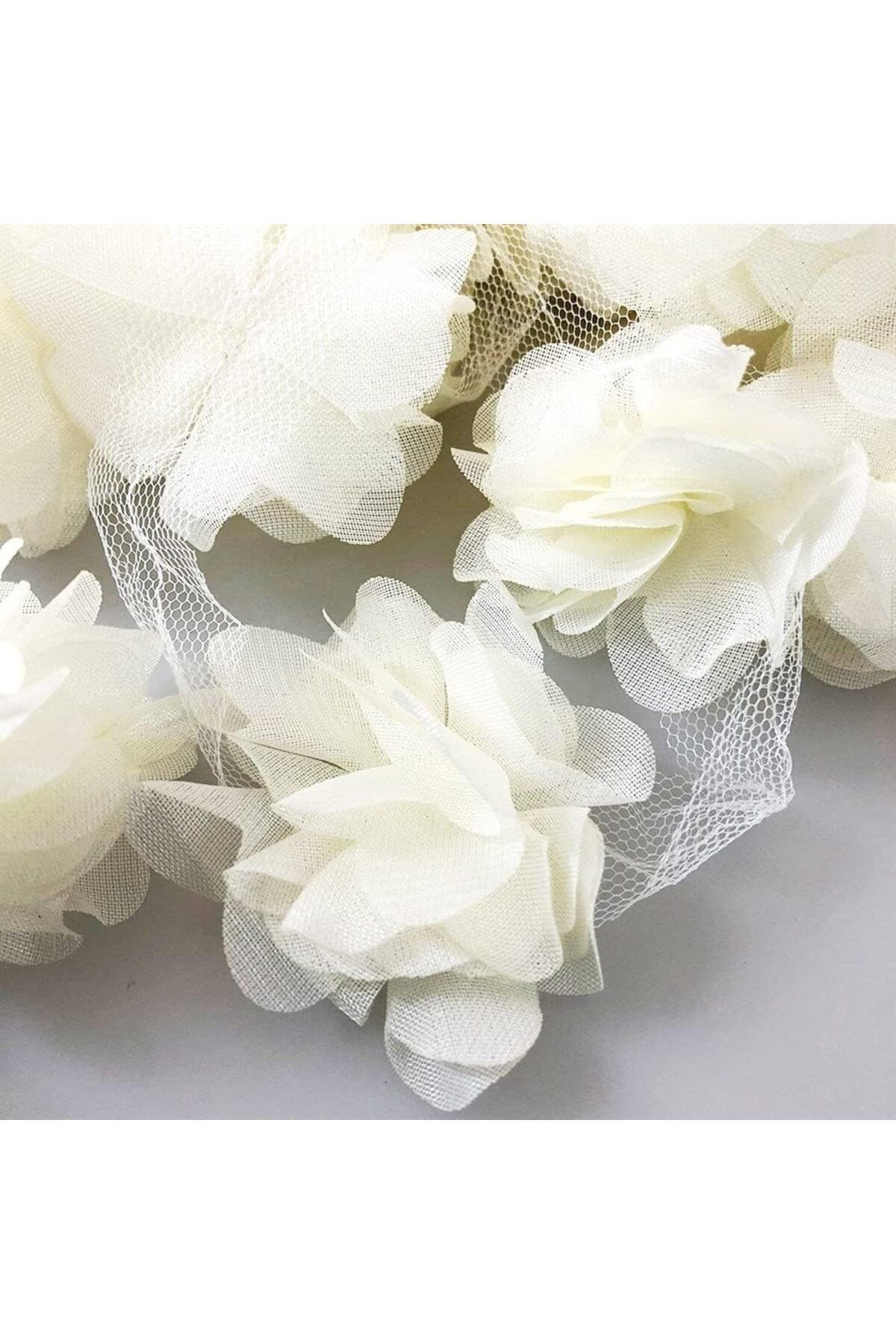 yenibagshop Marifetlerim - Krem Lazer Kesim Çiçek Tül 1 Metre