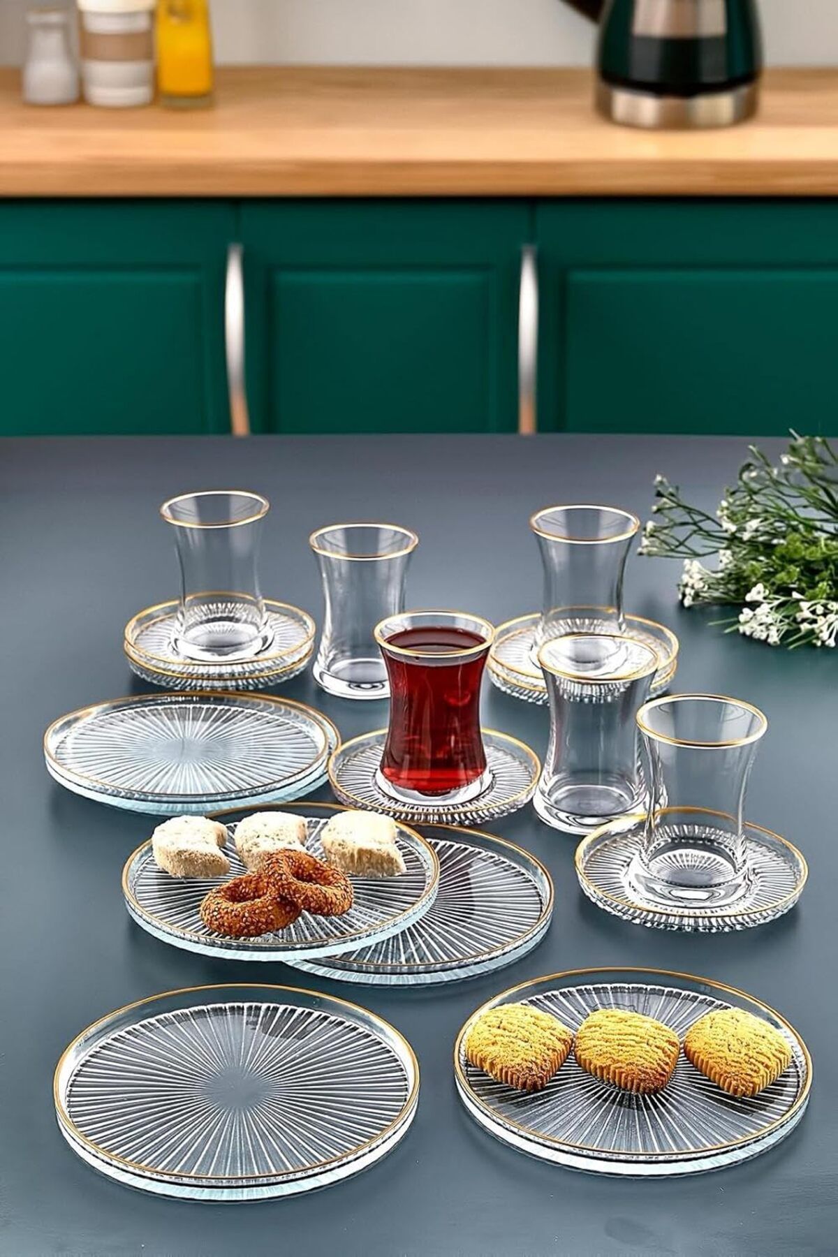 STOREMAX nffashopm 18 Parça Gold Yaldızlı Çay Seti Takımı - Pasta tabağı, Çay Bardağı, Çay Tabağ