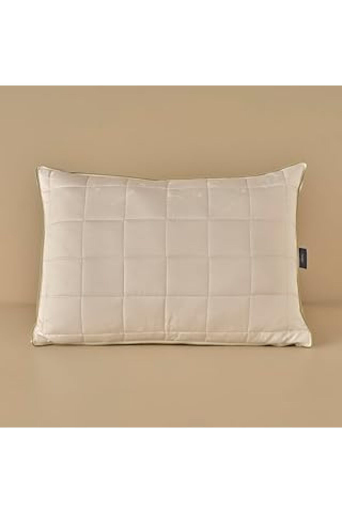 karadağsb Bella Maison Premium Çiçek Desenli Dış Kumaş:%30 Bambu%70 Pamuk/İç Dolgu:%30 Bambu%70 Polyester Yas