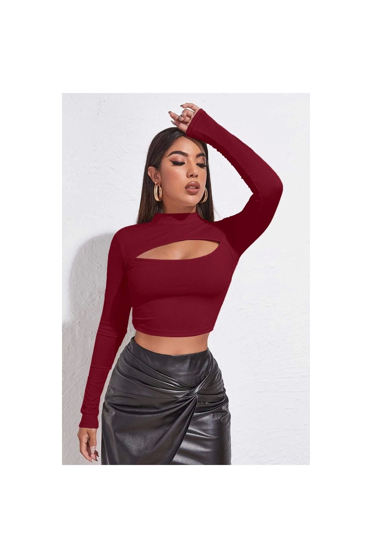 Marsilyan - Kadın Bordo Göğüs Dekolteli Uzun Kollu Cut Out Crop Top Bluz