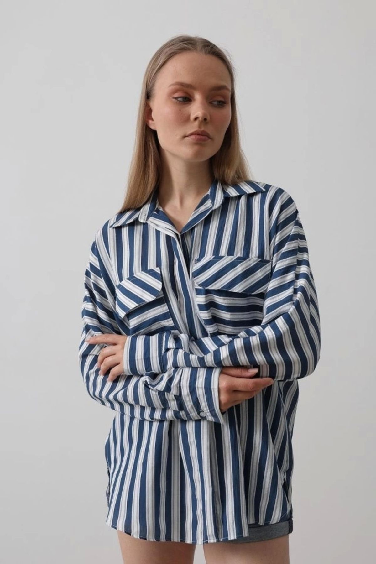 Butik Cep Detaylı Oversize Gömlek - Lacivert