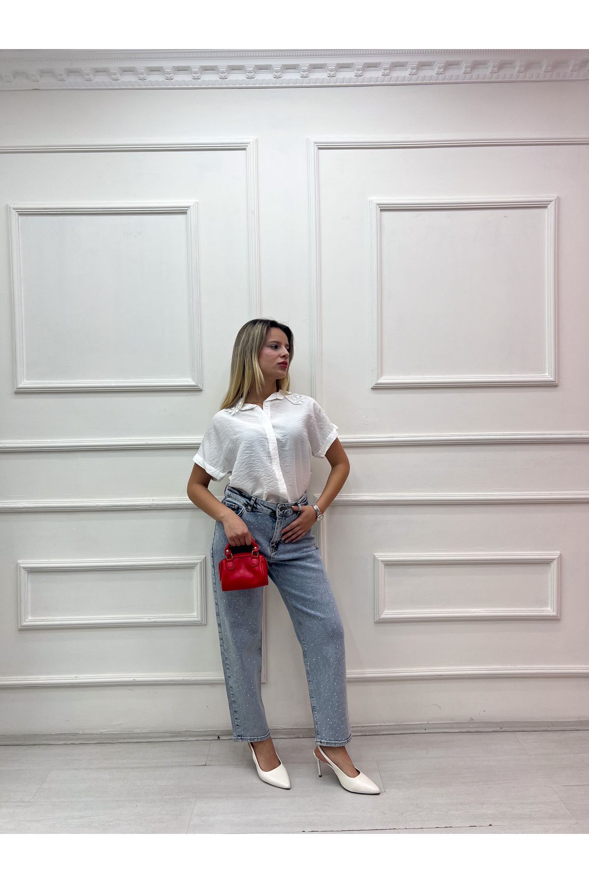 MODA 42 DANTEL YAKA KISA KOL AYROBİN GÖMLEK
