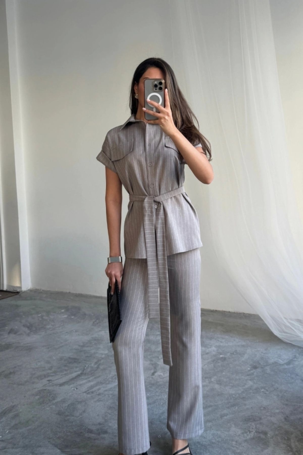 Butik ÇİZGİLİ POLYVİSKON BLUZ - PANTOLON TAKIM - Gri