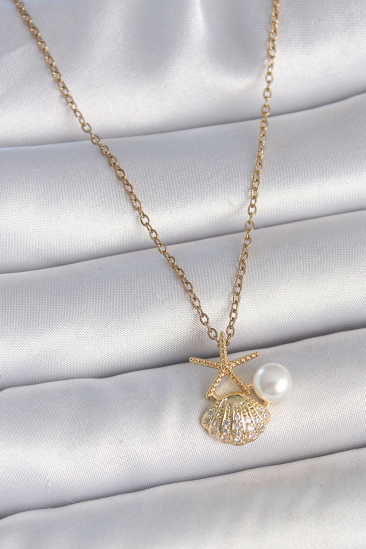 callerrons accessories Gold Renk Zincir Zirkon Taşlı Deniz Kabuğu Model İnci Detay Kadın Kolye - EBJ250501W33583
