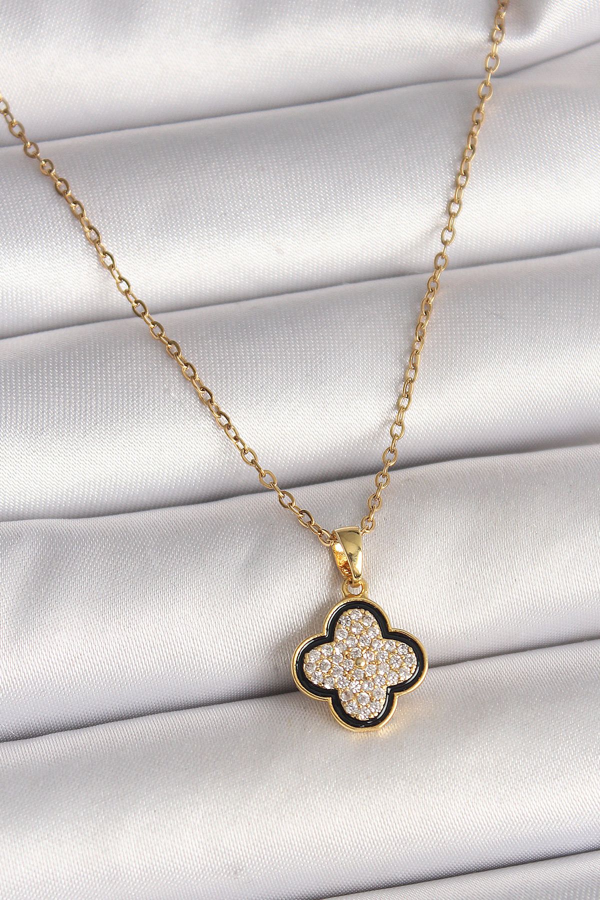 callerrons accessories Gold Renk Zincir Zirkon Taşlı Yonca Model Kadın Kolye - EBJ250501W32752
