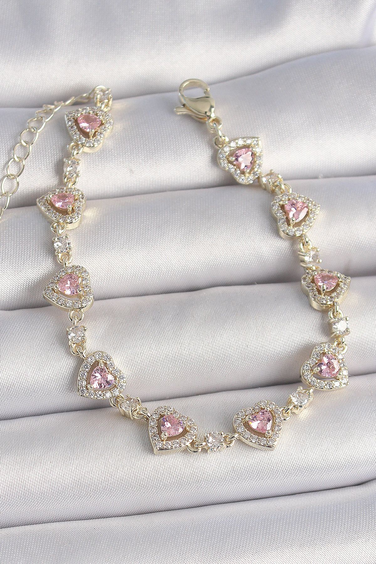 callerrons accessories Pirinç Gold Renk Pembe Zirkon Taşlı Kalp Model VIP Seri Kadın Bileklik - EBJ250501W33109
