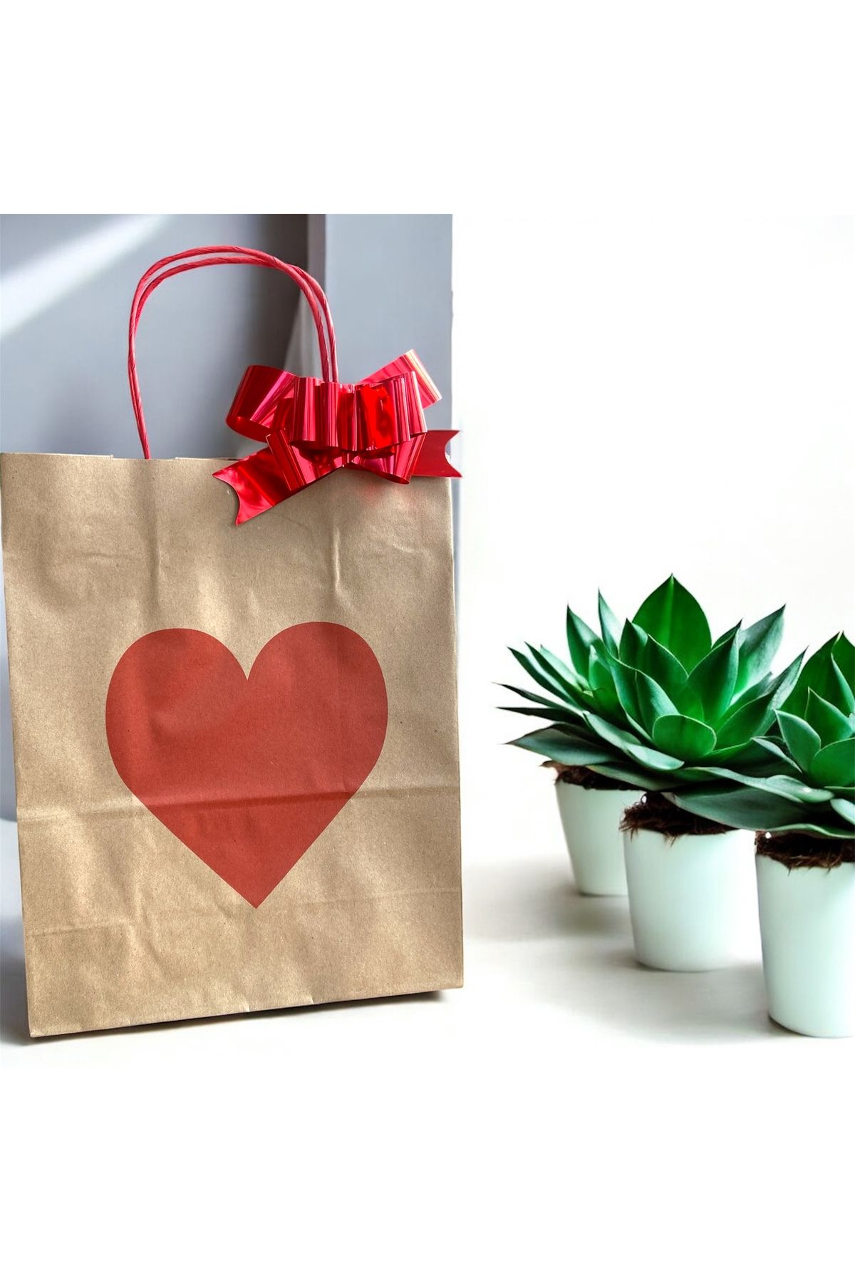 HUR-AY PACK-25 Pcs / ! !!! Small Size! !!!! /Kraft over Heart Printed Paper Bag/Red Twisted Handle / 18X24 cm 4