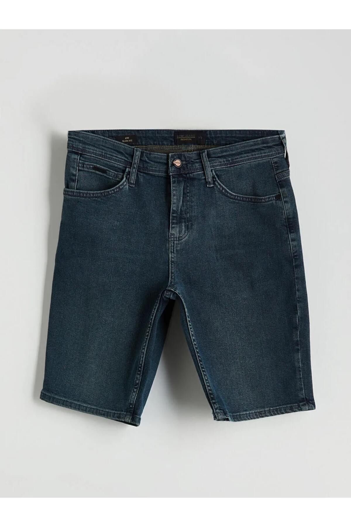 LC Waikiki LCW Jeans Indigo Slim Fit Erkek Jean Şort