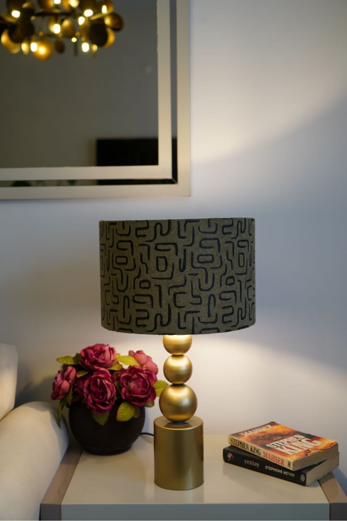 retro home design Özel Eskitme Ayaklı Kadife Kumaş Silindir Labirent Desenli Dekoratif Abajur Yatak Odası Salon
