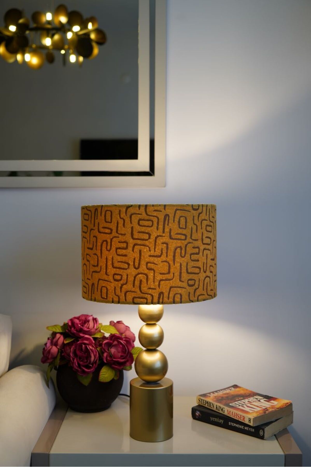 retro home design Özel Eskitme Ayaklı Kadife Kumaş Silindir Labirent Desenli Dekoratif Abajur Yatak Odası Salon
