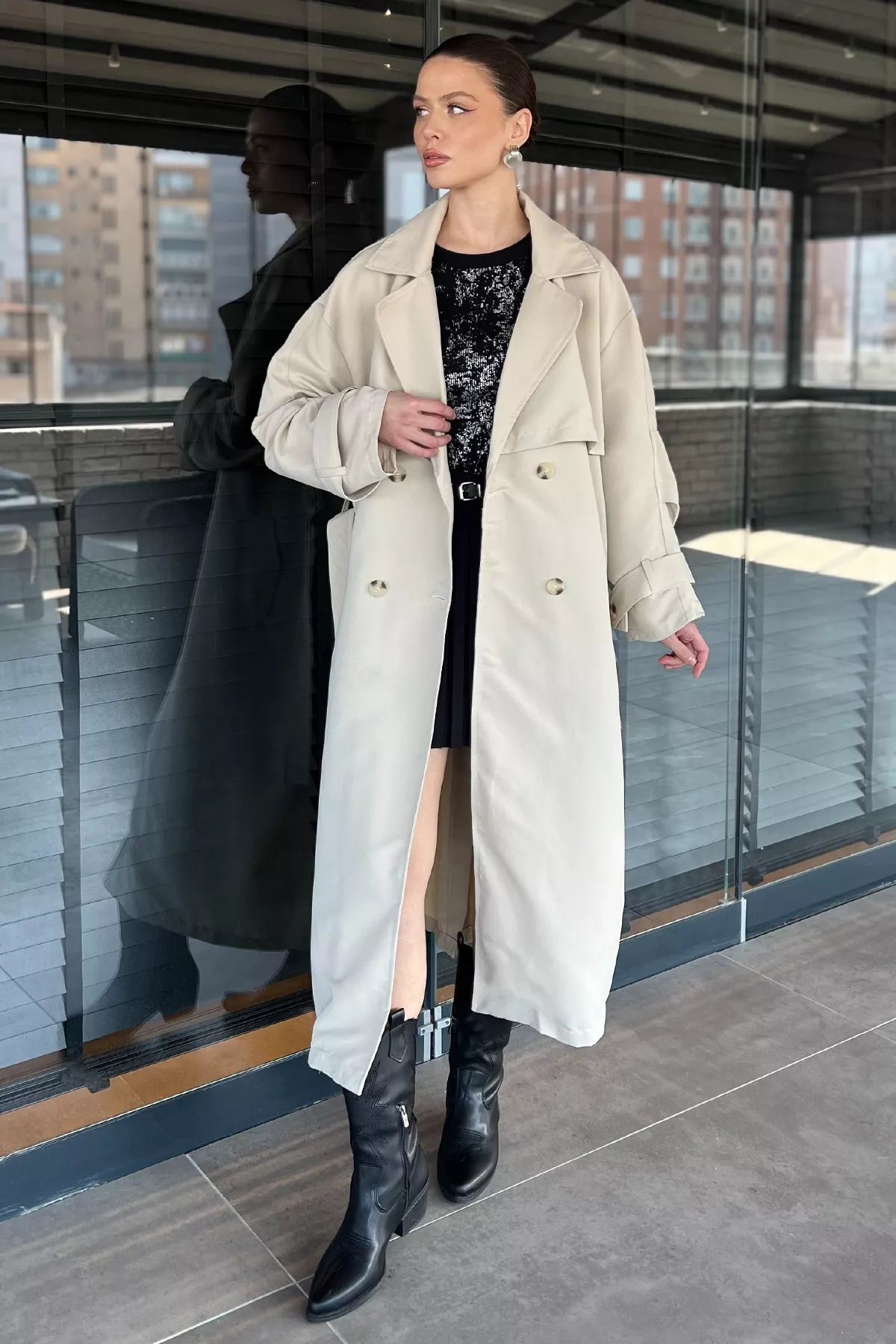 GÜLSELİ Taş Kadın Bel Kuşaklı Yırtmaçlı Oversize Trençkot