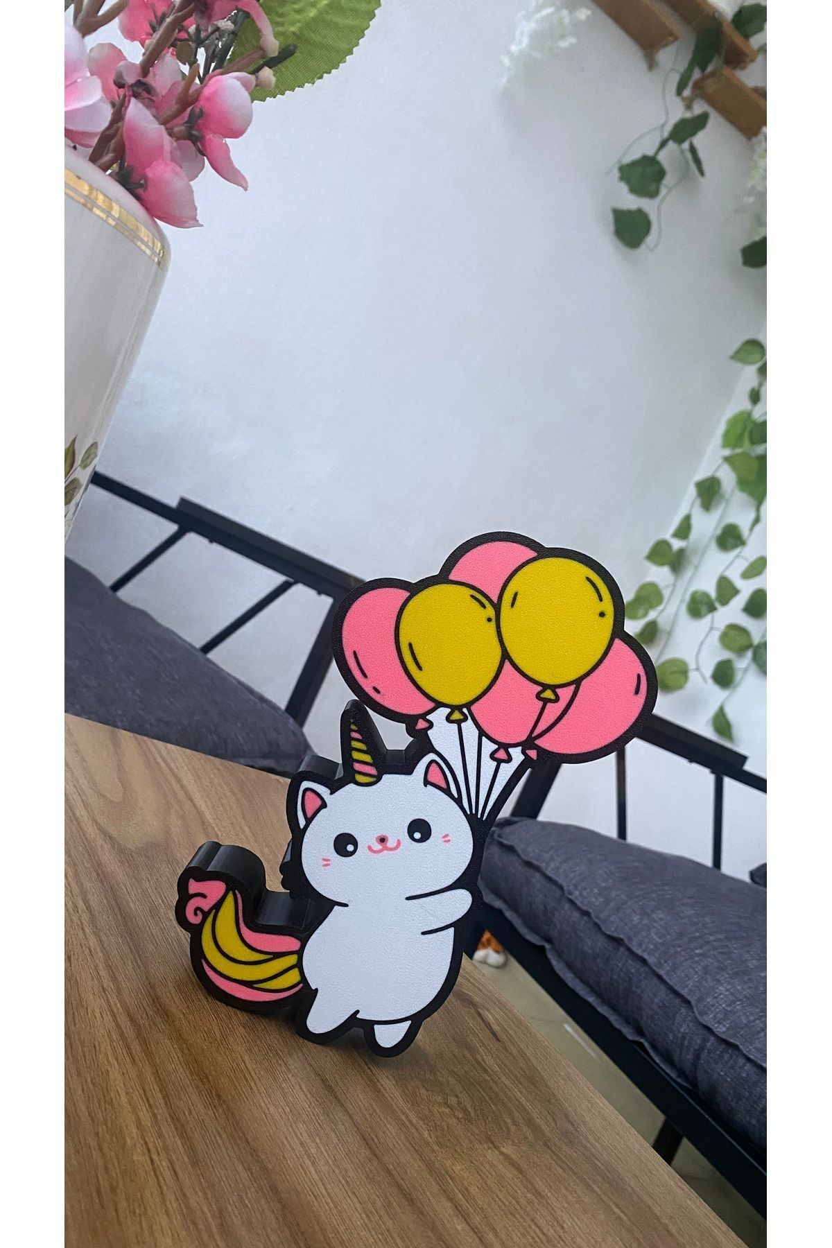 Güneş Sanat Evi Balon Tutan Unicorn Kedi Masa Ve Gece Lambası (Adaptörlü)