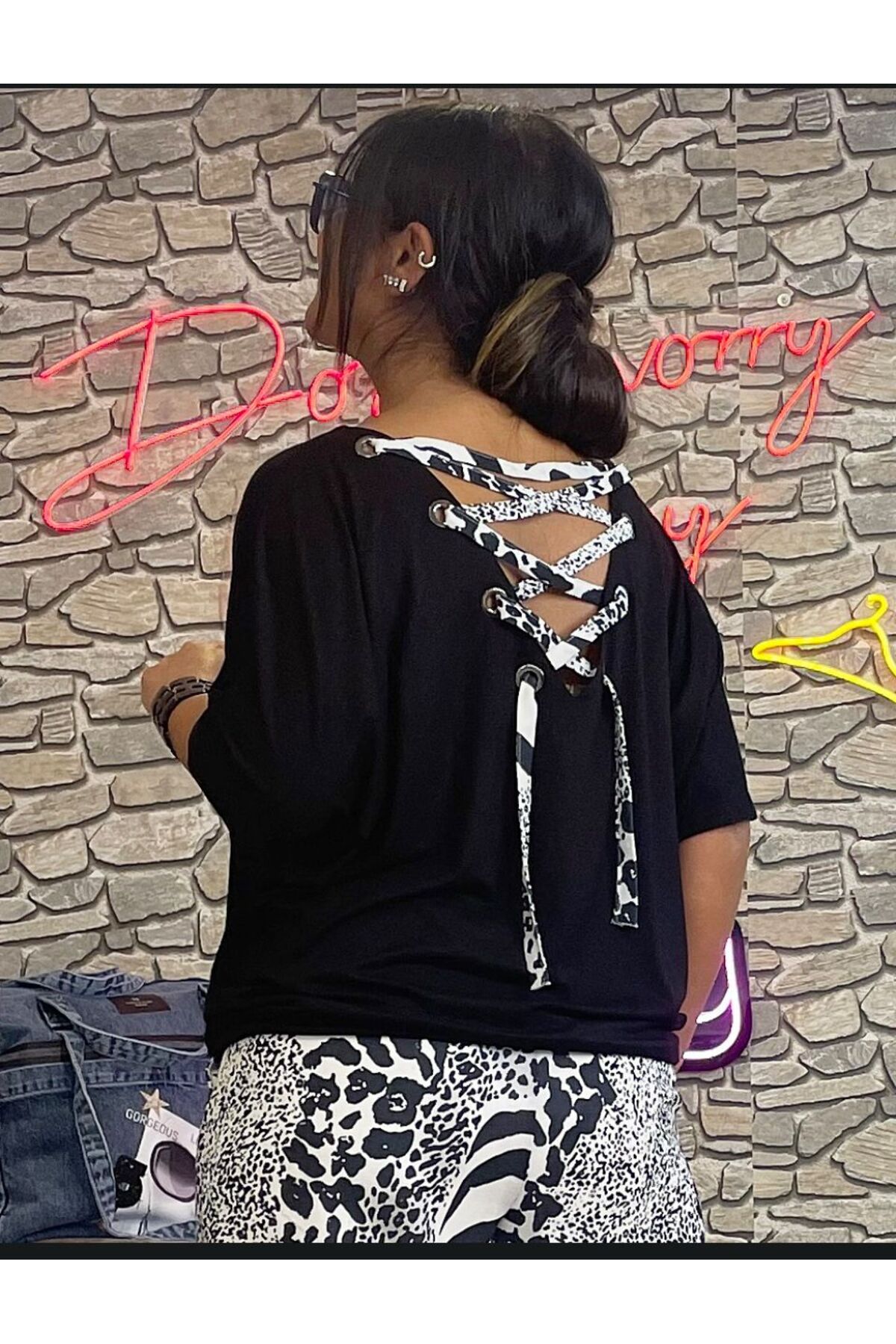 Bade SIRTI BAĞCIKLI BLUZ