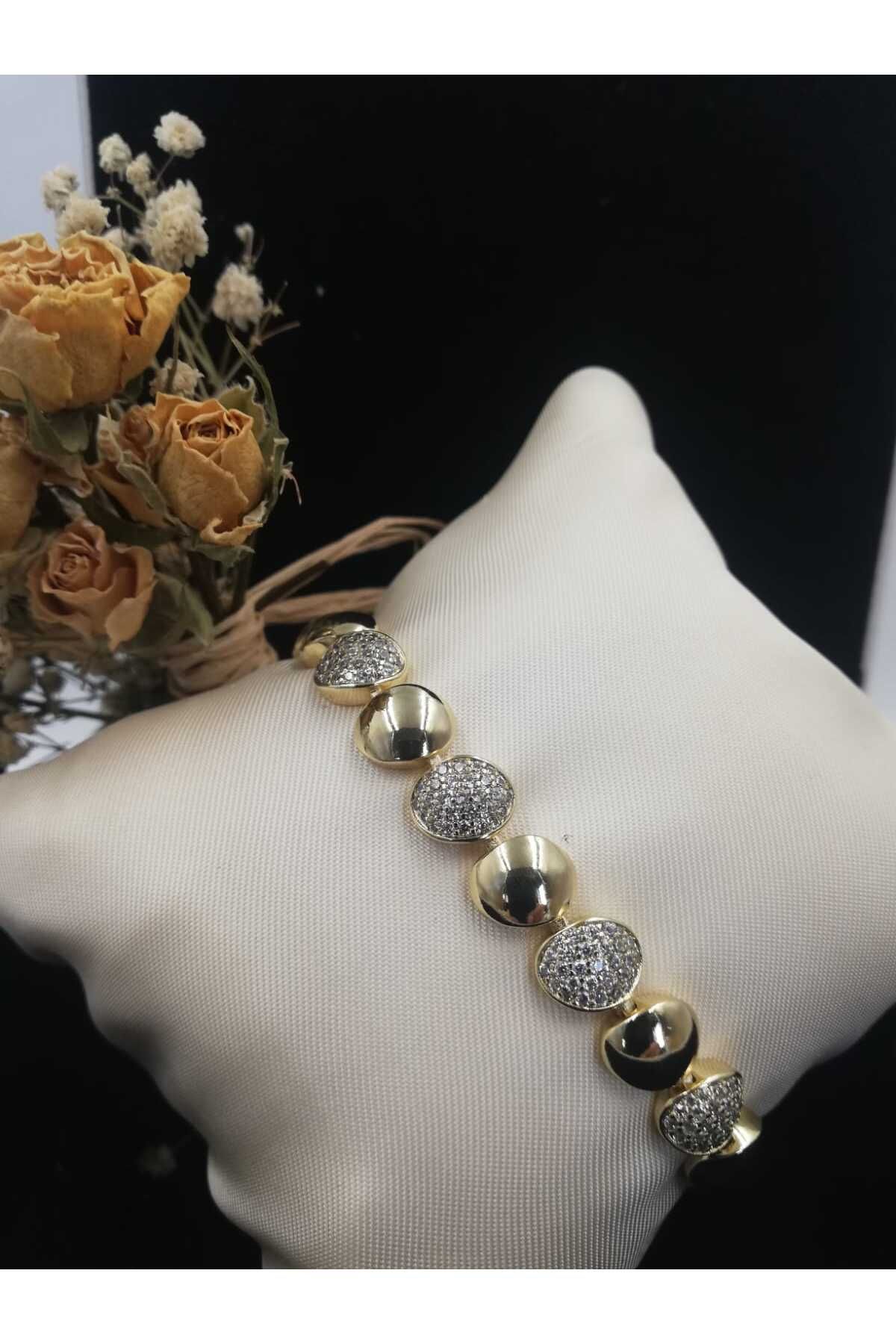 G K Luxury Zirkon Taşlı Oval Çelik Bileklik