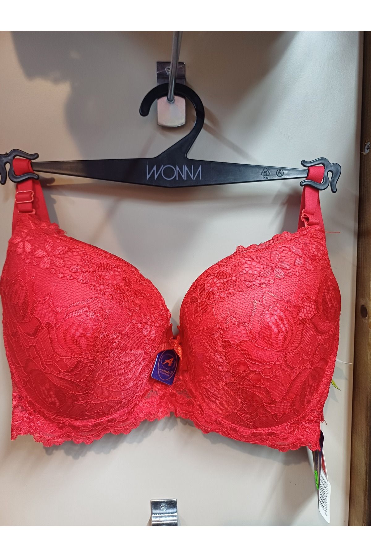 Butik Boş Cup Sütyen Kırmızı