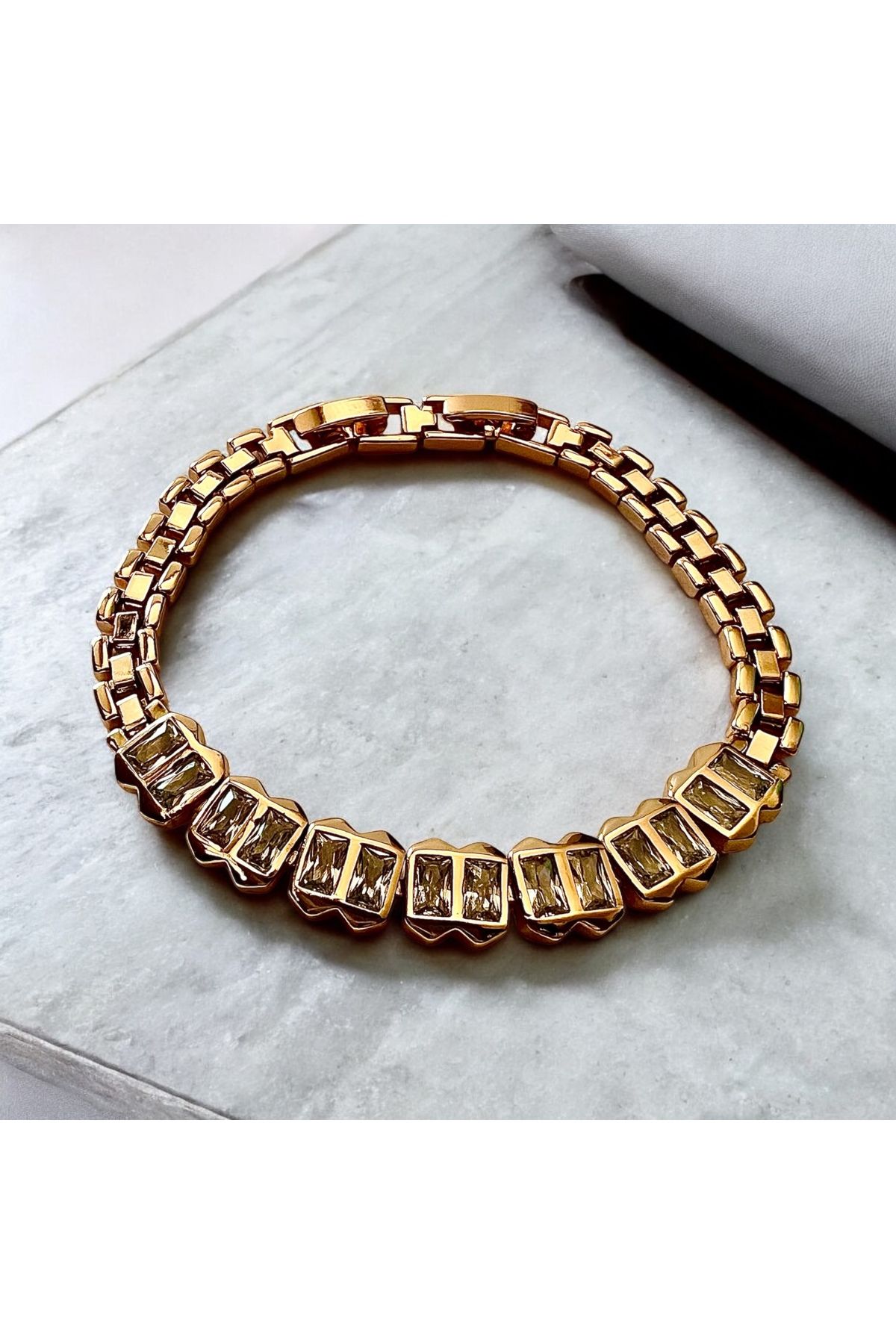 Solène Bijou Pery Altın Kaplama Baget Taşlı Rose Gold Bileklik