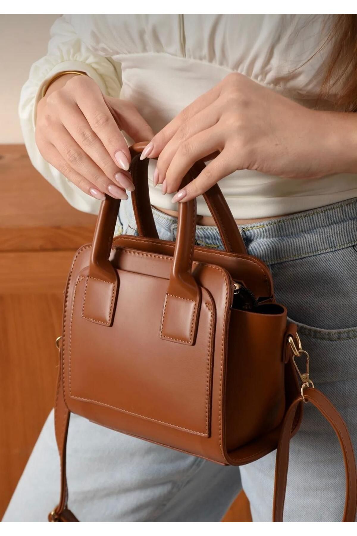 larosee Kutu Model Ayarlanabilir Askılı Mini Kadın Omuz Çantası El Çantası Kol Çantası