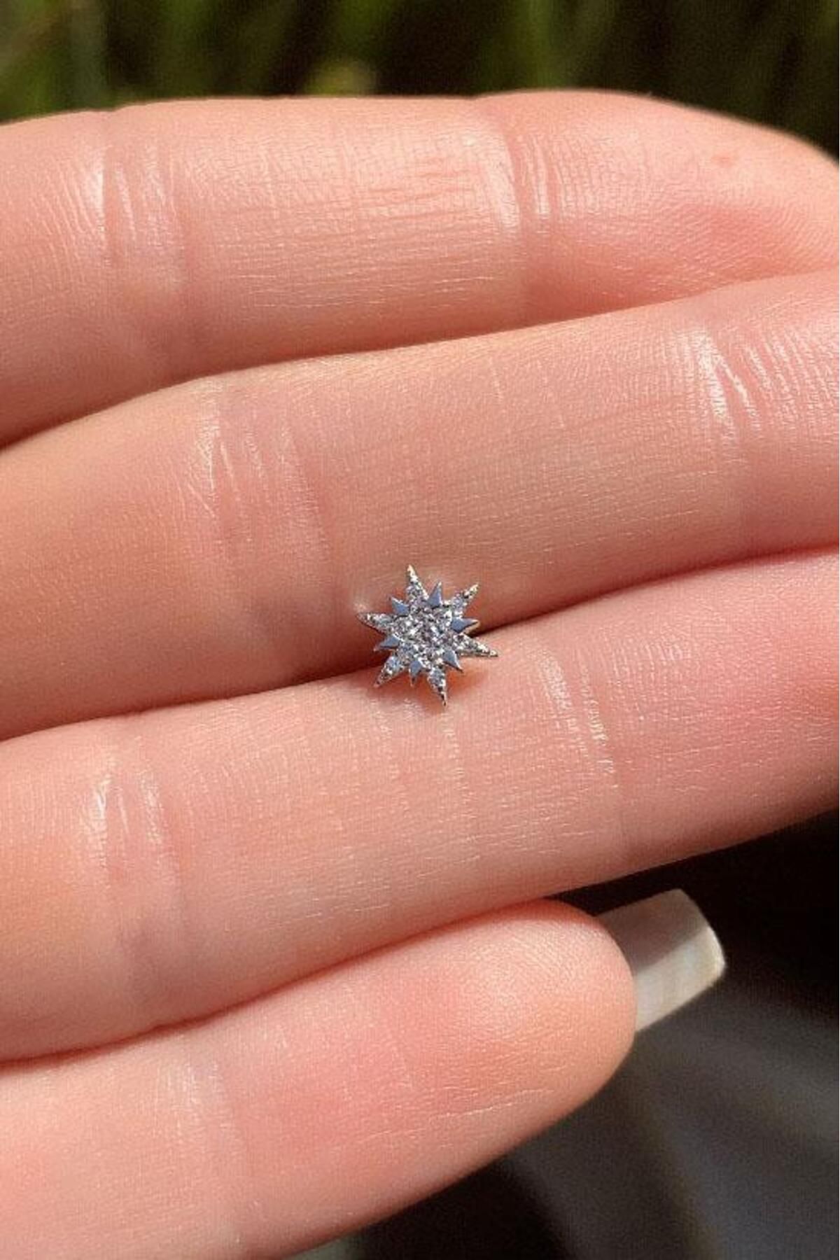 Spossy Silver Jewelry Yıldız Piercing Küpe