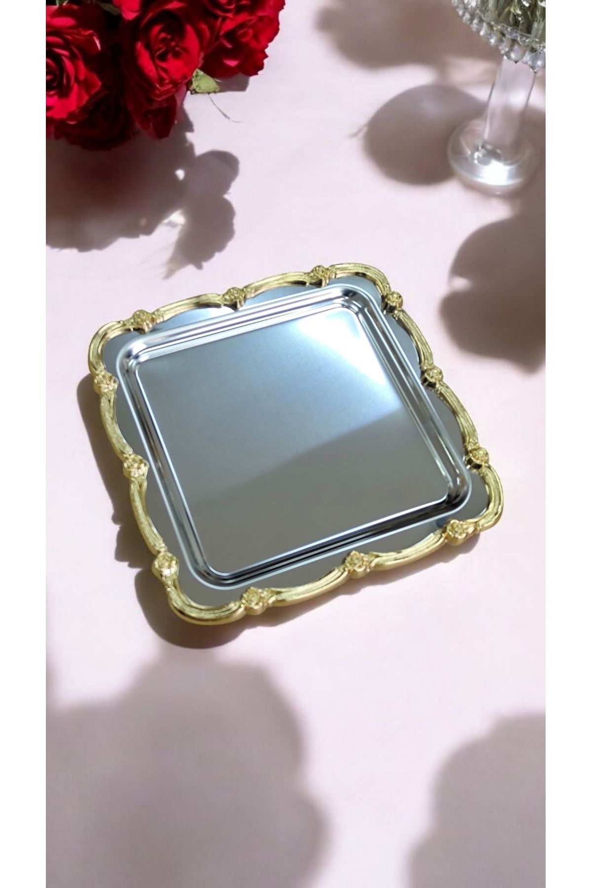 Turkco Gül Çerçeveli Lüks Sunum Nişan Tepsisi, 23x23cm, Krom Gold Model