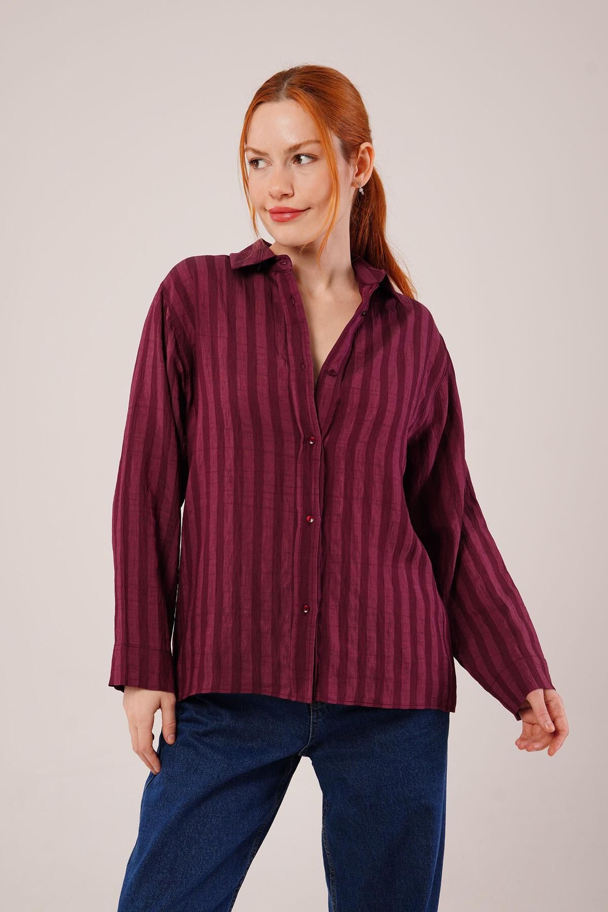 ARUZ MODA Düğmeli Ve Çizgi Detaylı Bordo Gömlek