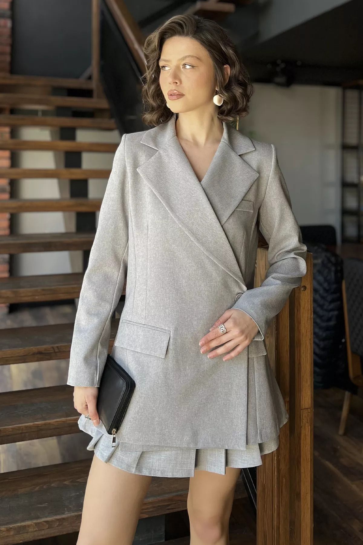 GÜLSELİ Gri Yan Yırtmaçlı Astarlı Kadın Blazer Ceket