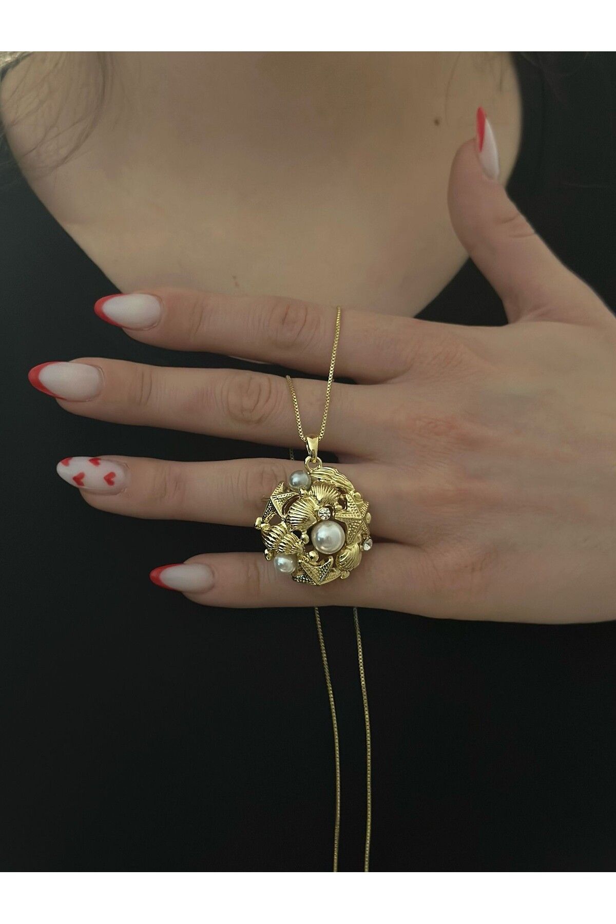 MyladyAccessoriess Deniz Yıldızı Ve Kabuğu Detay Altın Kaplama Kolye