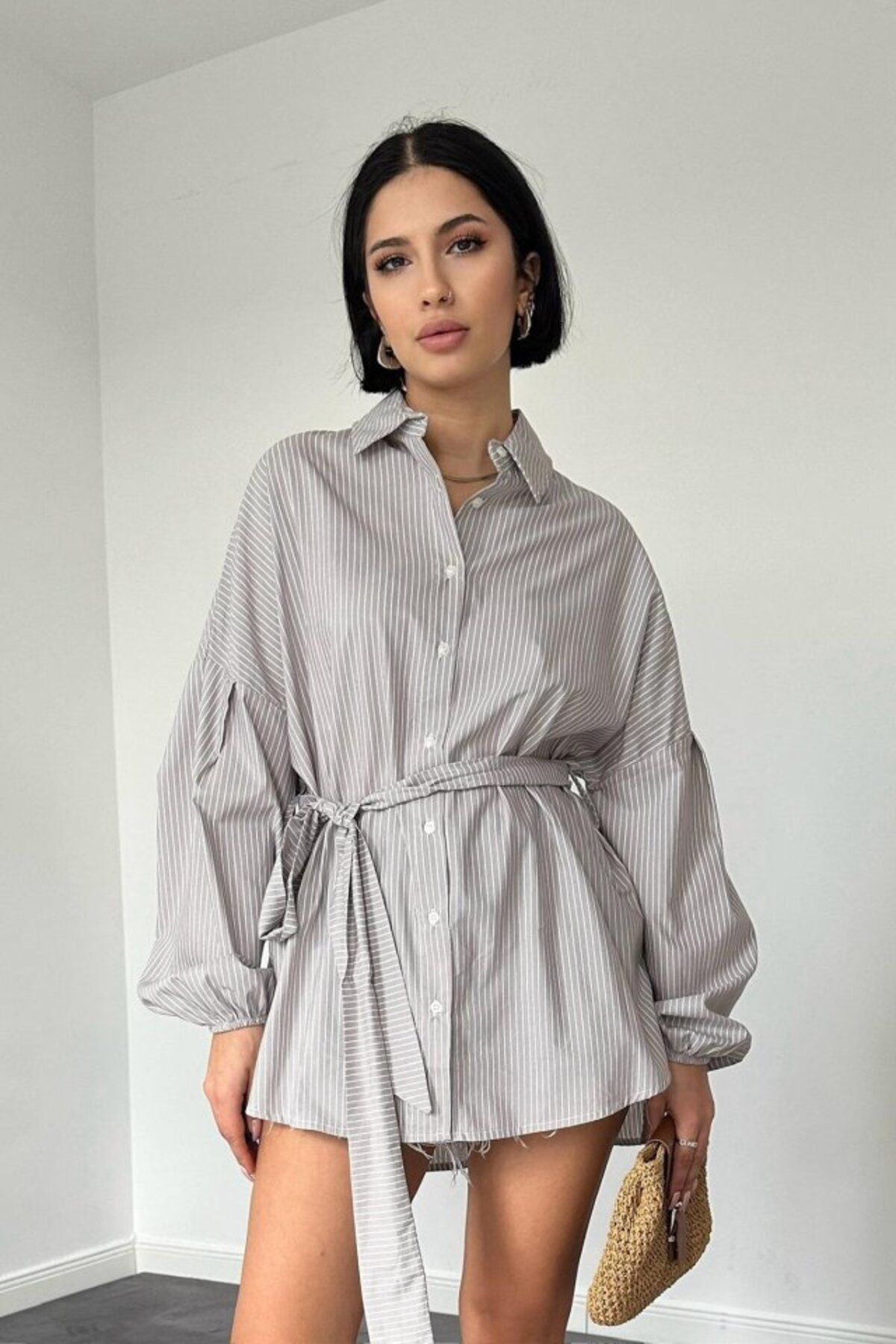 ARUZ MODA Kahverengi Çizgili Poplin Kuşaklı Gömlek
