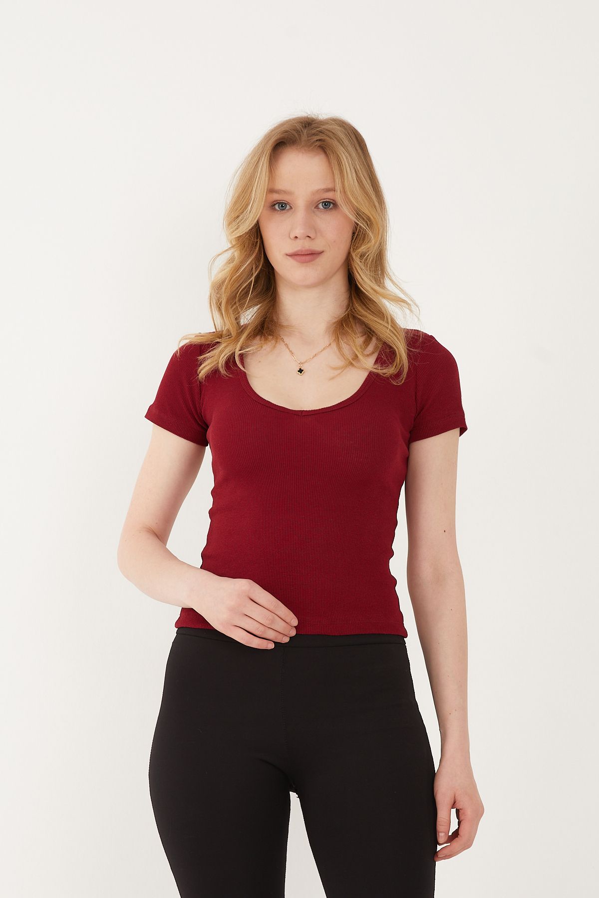 Wearflawless Kadın V Yaka Fitilli Kısa Kol T-Shirt, Bluz