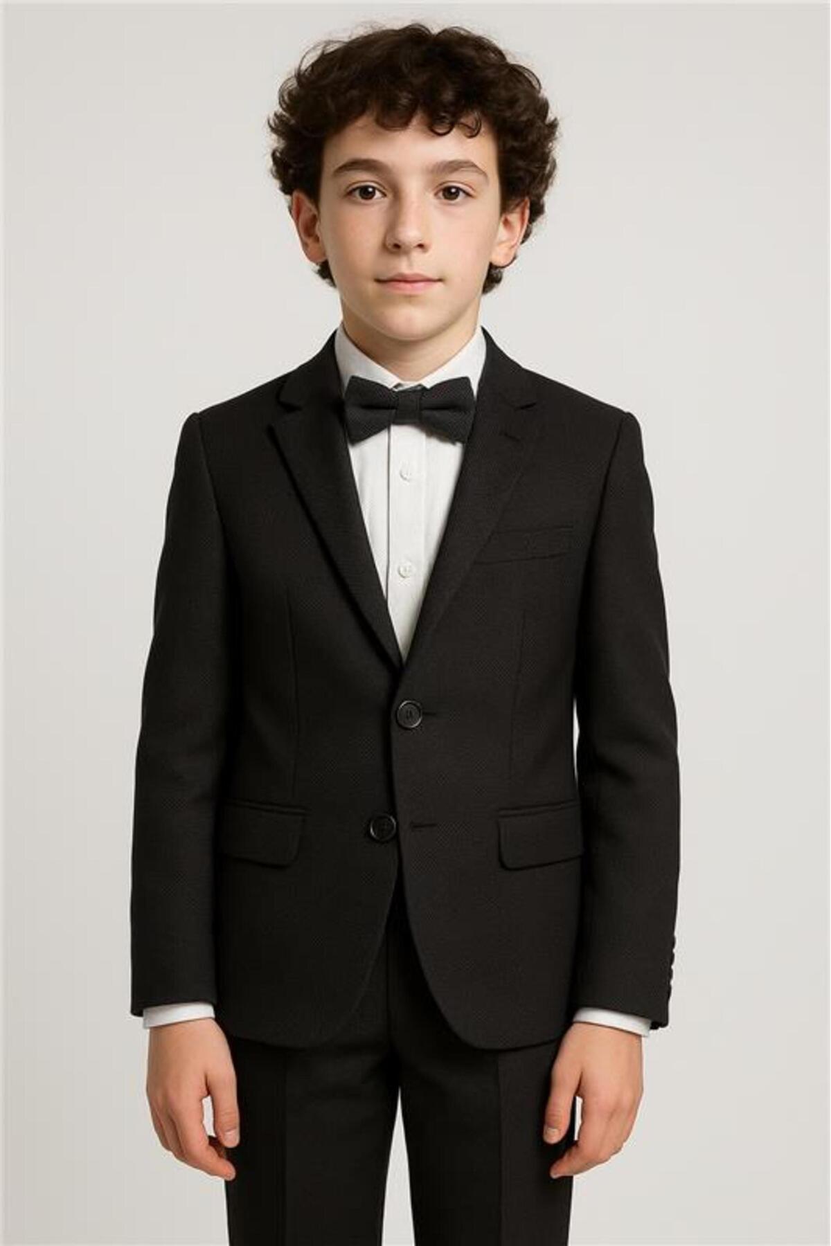  لباس پسرانه ۴ تکه مشکی ۱ تا ۱۲ سال