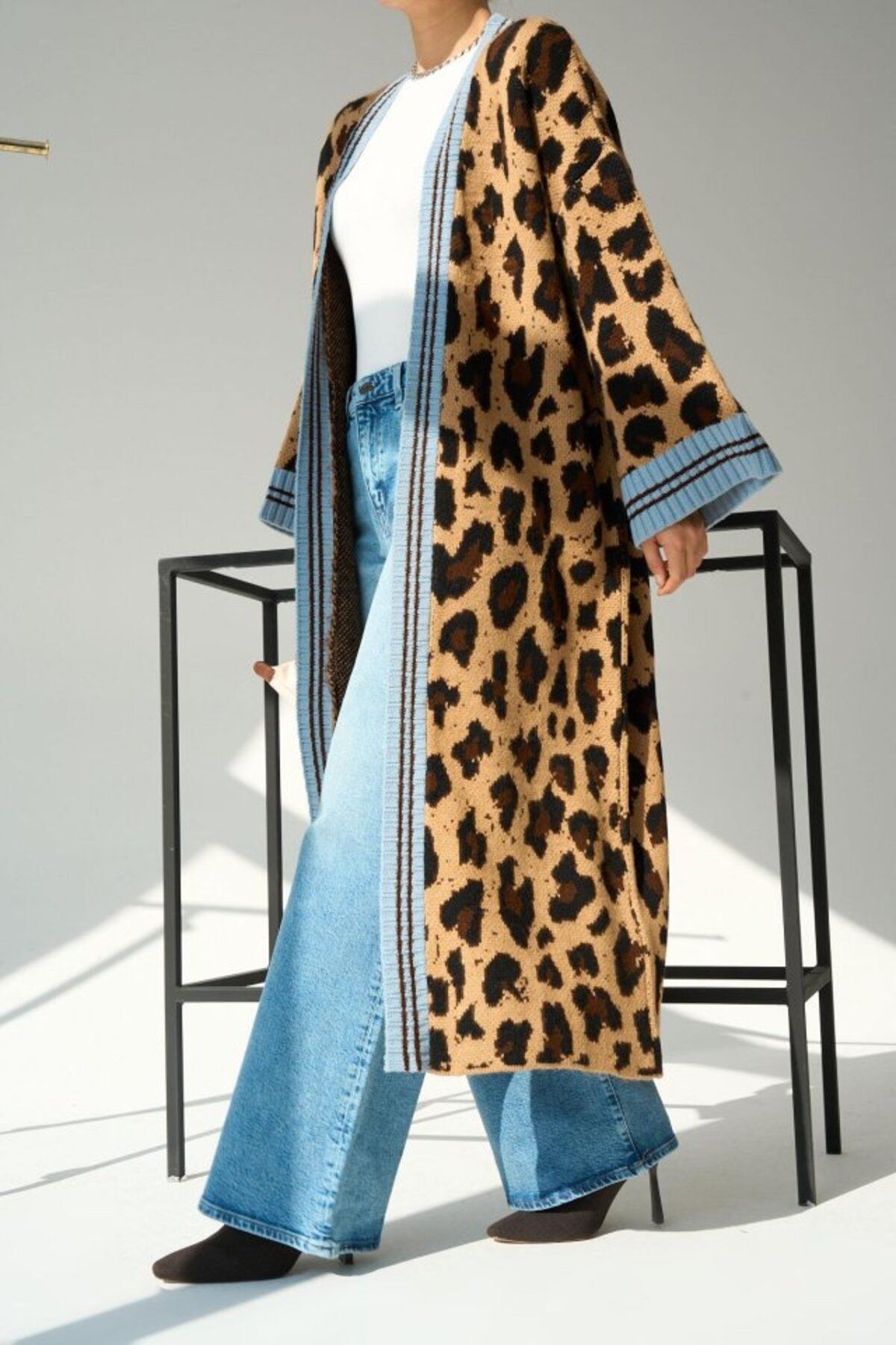 ARUZ MODA Uzun Leopar Hırka - Camel-Mavi