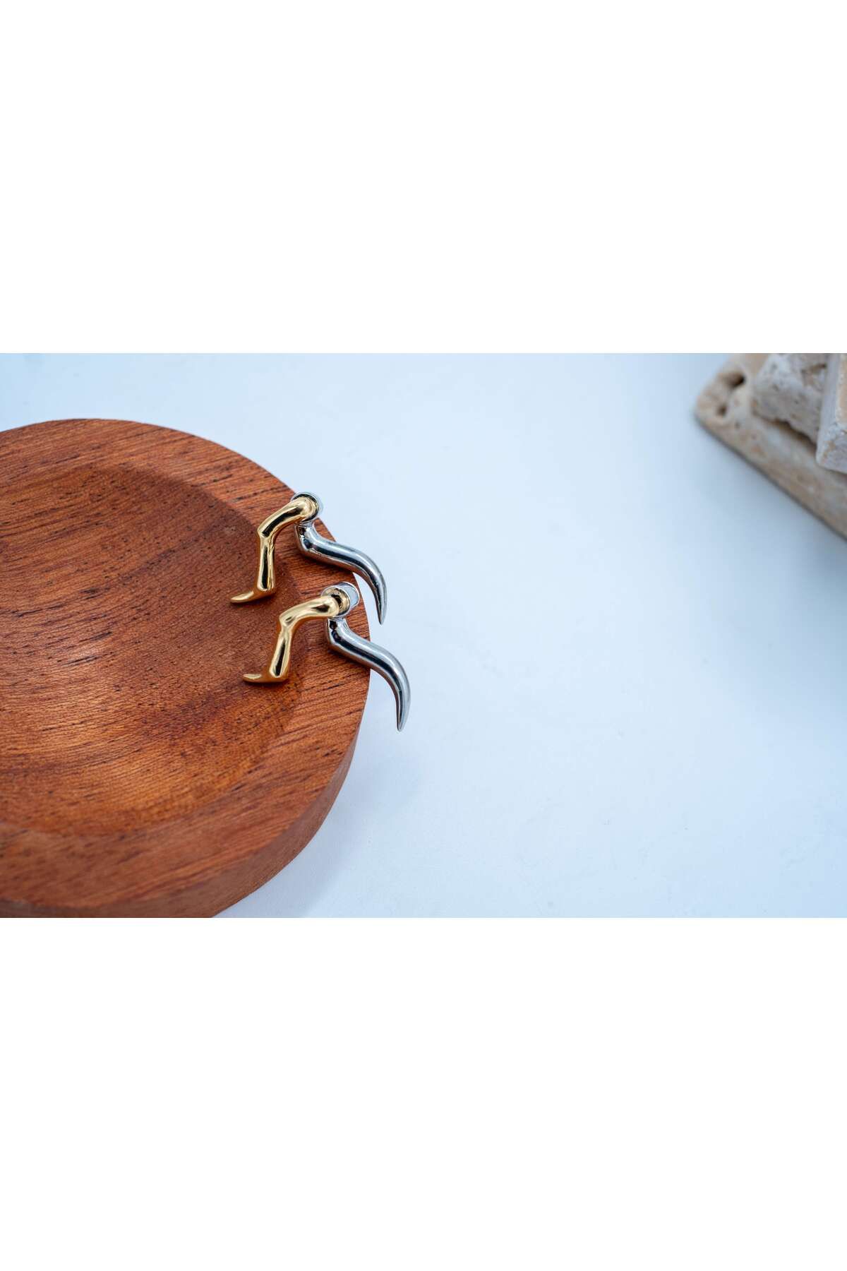ATELİER BEREN Flame Twist – Gold Silver Denge Asimetrik Modern Küpe