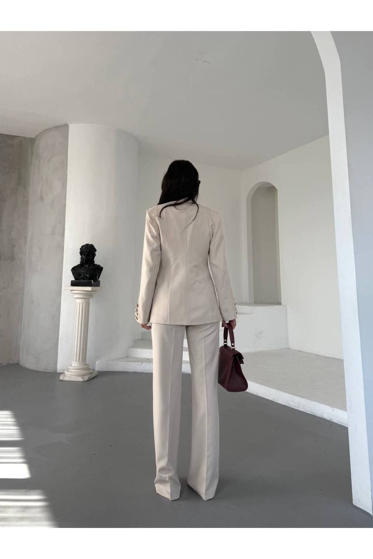 Kadın Tek Büyük Düğmeli Blazer Ceket Pantalon Takım