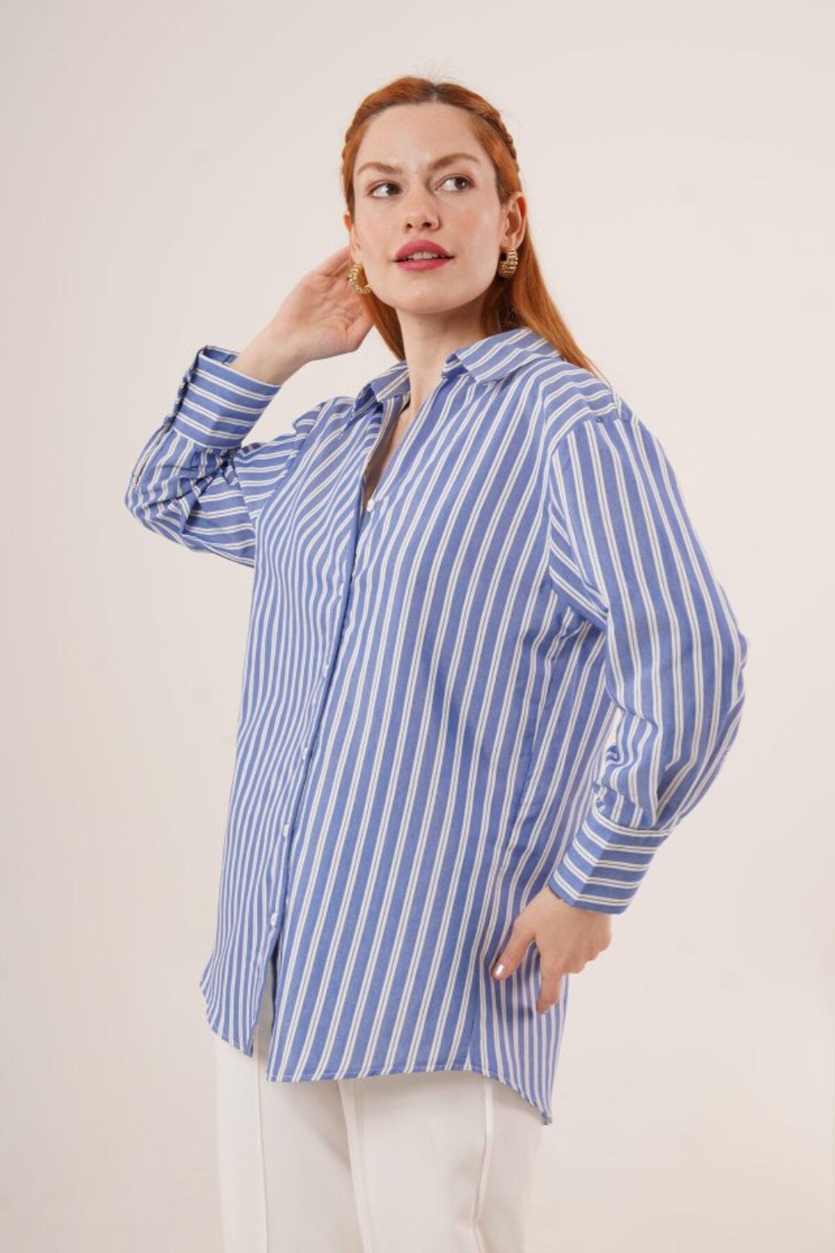 ARUZ MODA Çift Çizgi Geçişli Düğmeli Mavi Gömlek