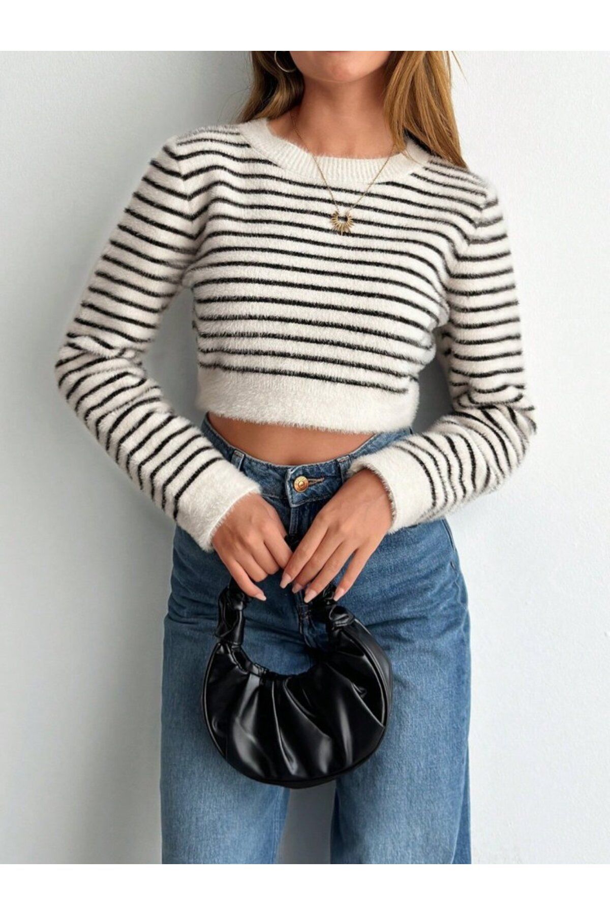 ARUZ MODA Kadın Uzun Kollu Balıkçı Yaka Crop Triko Bluz