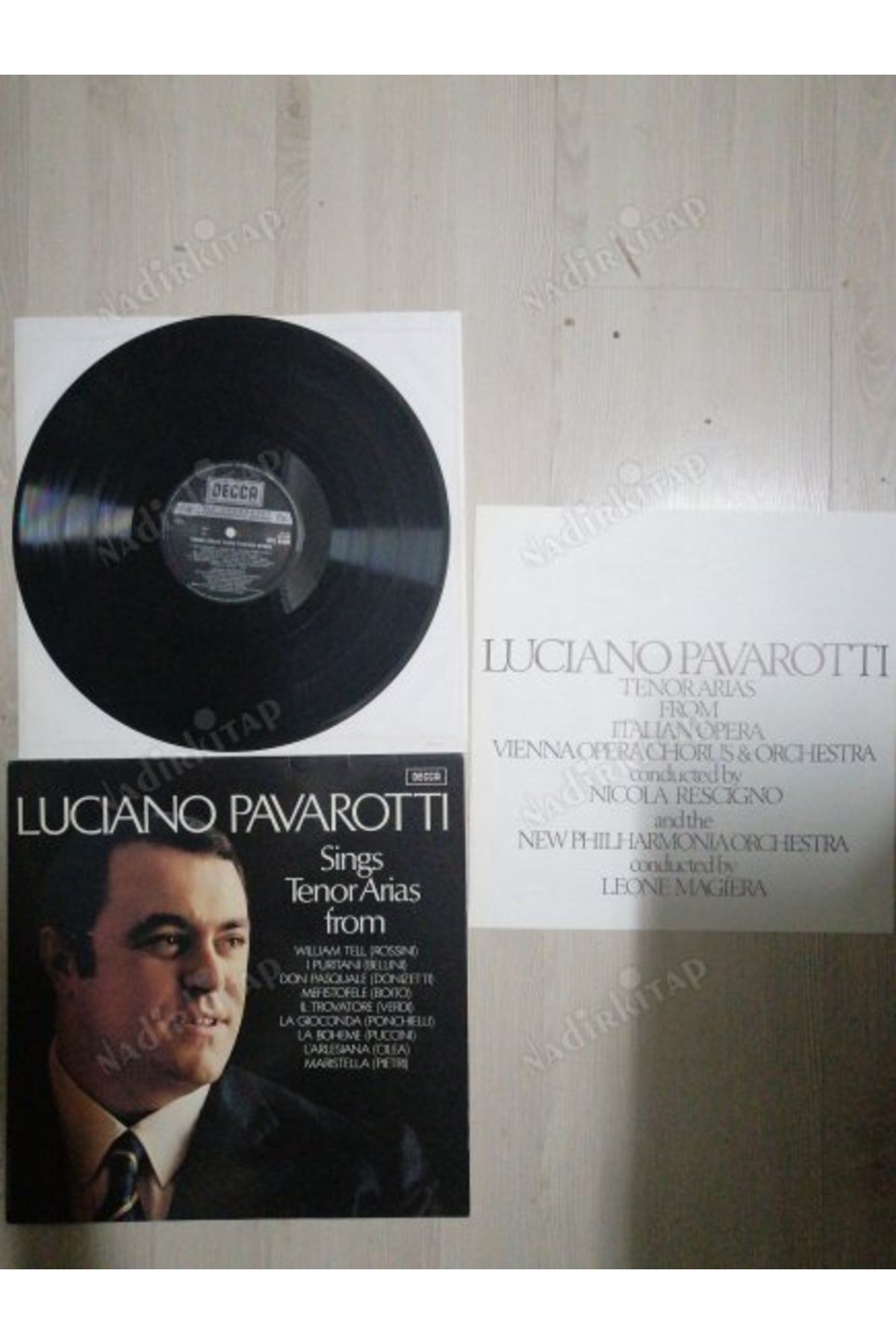 Plakperest LUCIANO PAVAROTTI - SINGS TENOR ARIAS FROM ITALIAN OPERA - 1971 İNGİLTERE BASIM LP ALBÜM- 33 LÜK