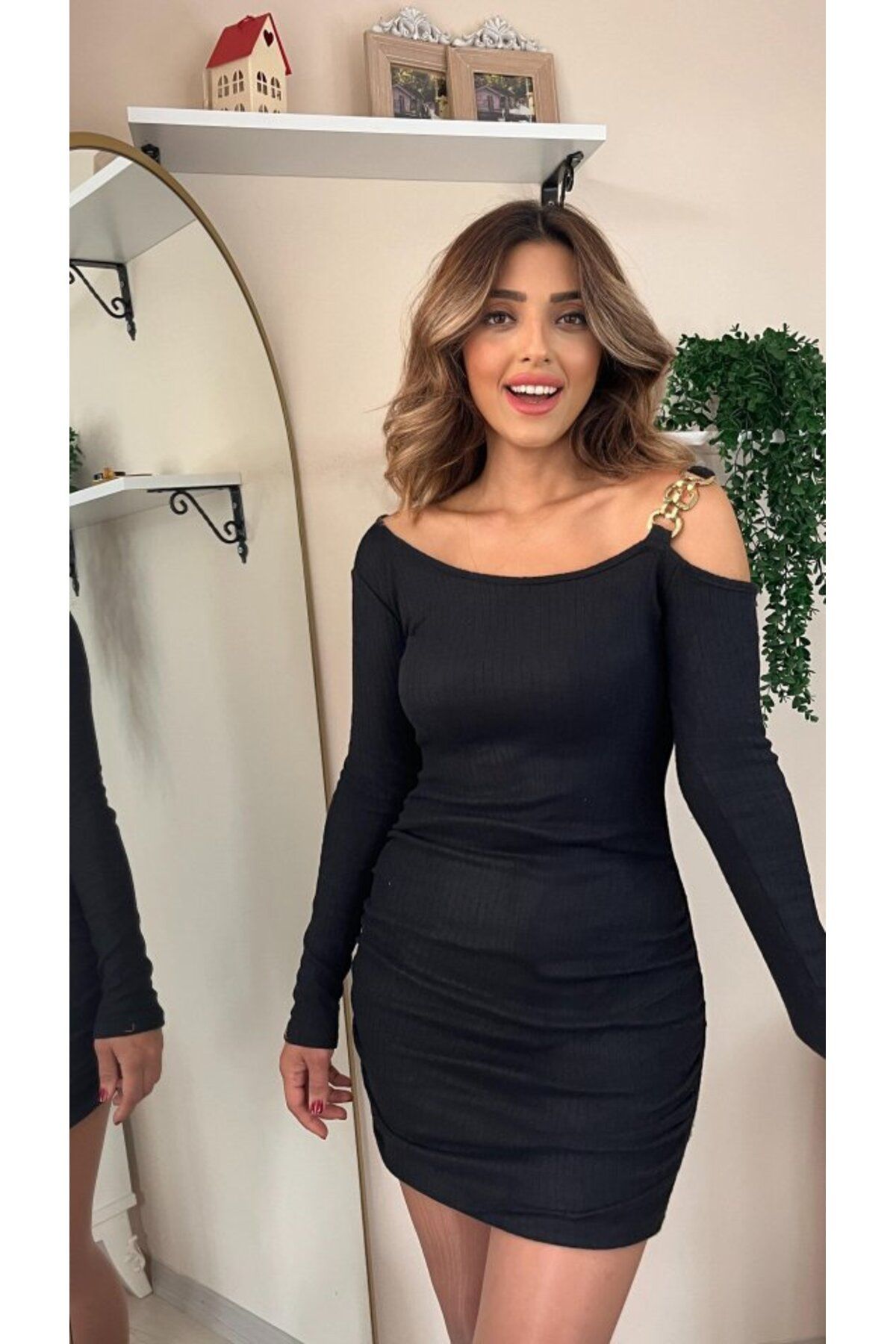 ARUZ MODA Kadın Uzun Kollu Tek Omuz Askı Detay Eteği Büzgülü şardonlu Kaşkorse Mini Elbise