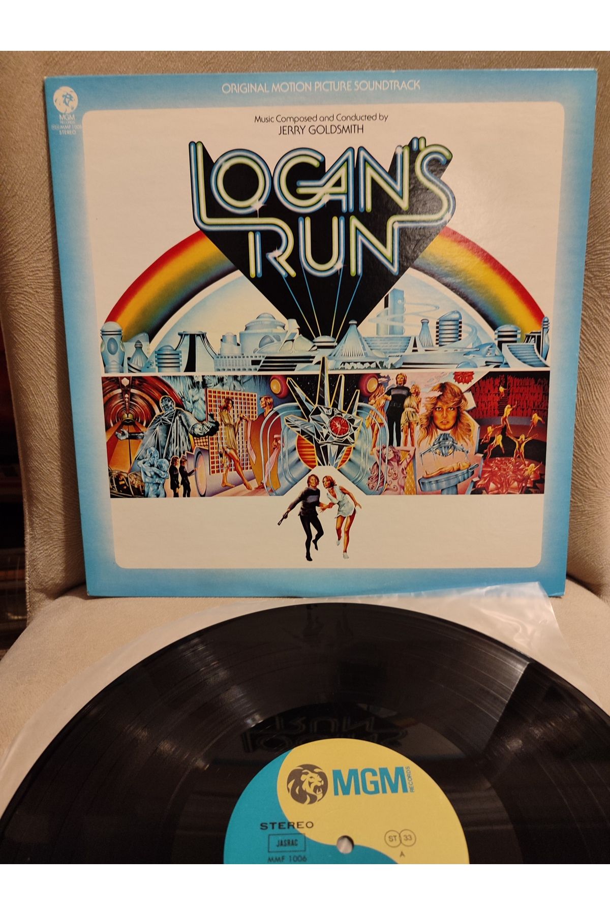 Plakperest LOGAN’S RUN / Logan’ın Kaçışı Soundtrack 1976 Japonya Basım Nadir LP Plak Albüm 2.el