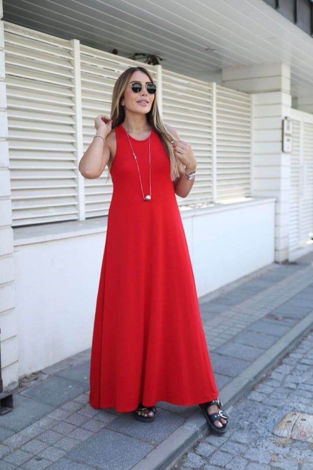 ARUZ MODA Kadın Viskon Kumaş Halter Yaka Sıfır Kol Maxi Boy Elbise