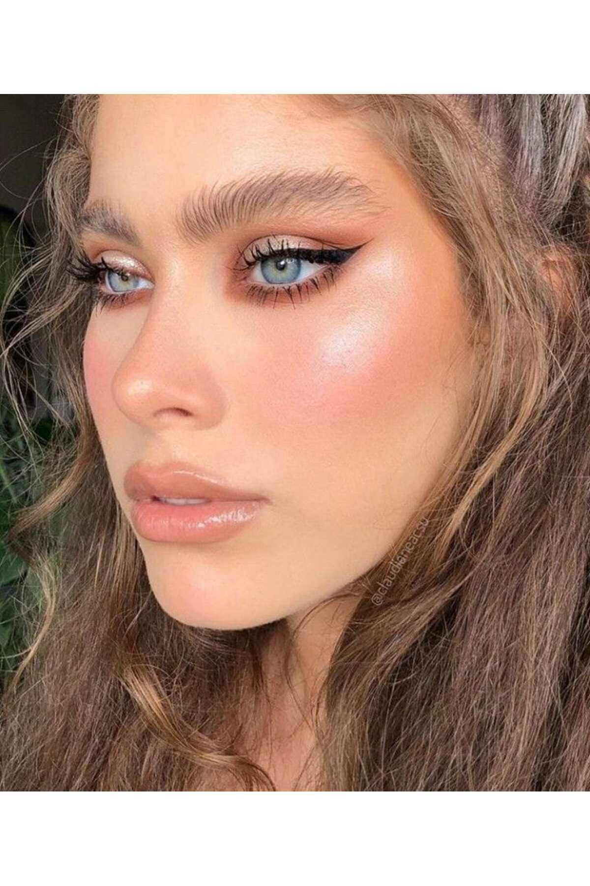Qulaccia ALLIK - Professional Make-up İpeksi Allık -Doğal Görünümlü Powder Blush