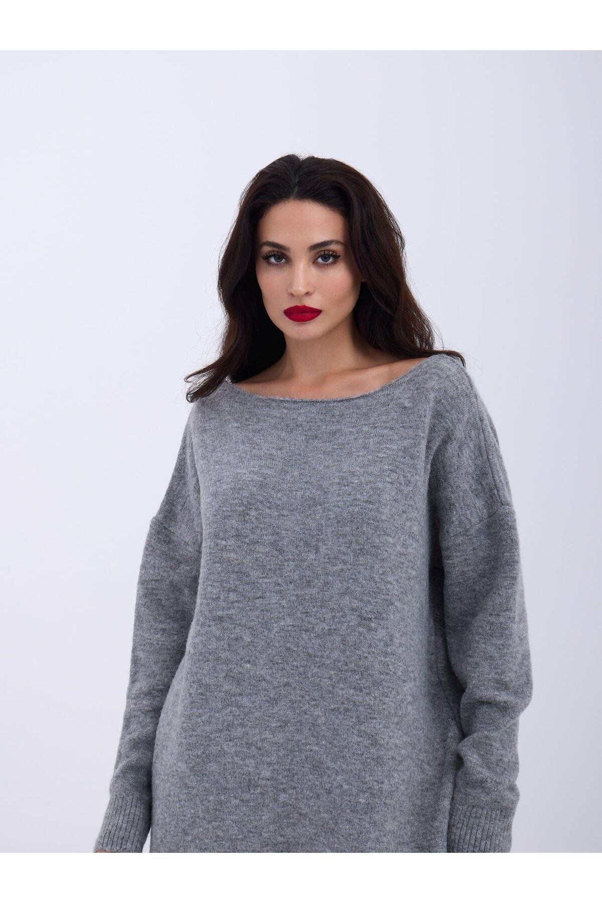 ARUZ MODA 43221 TRİKO ARKA V SALAŞ KAZAK-GRİ