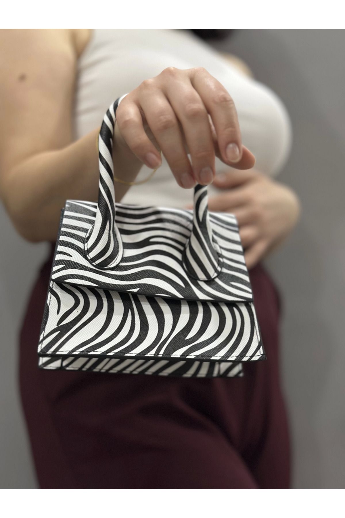 MODA luxe siyahbeyaz cilt çanta