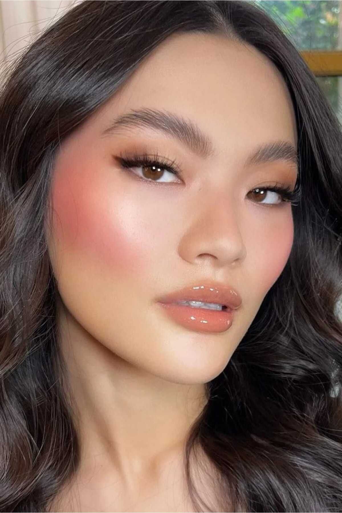 Qulaccia ALLIK - Professional Make-up İpeksi Allık -Doğal Görünümlü Powder Blush