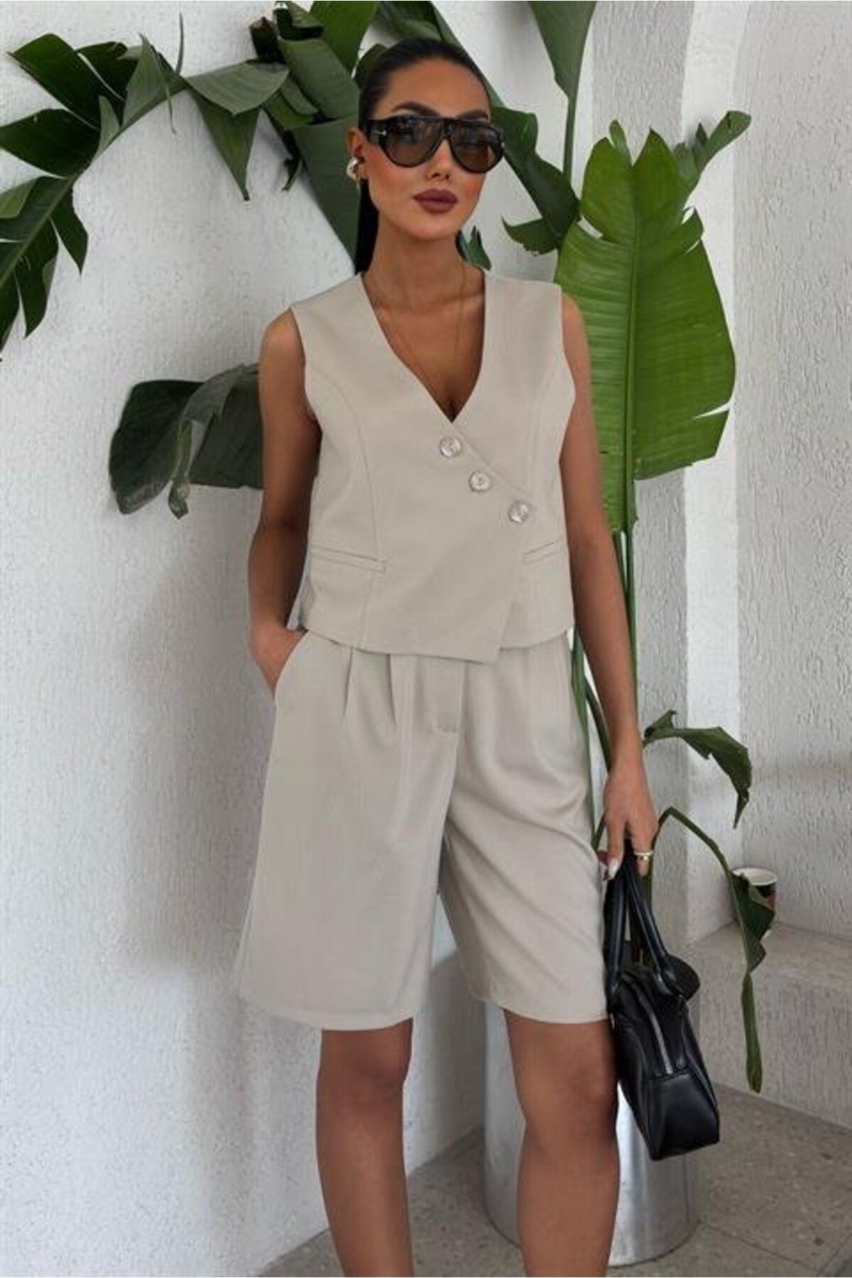 ARUZ MODA Çapraz Düğmeli Ve Bermuda Şortlu Yelekli Takım 10171