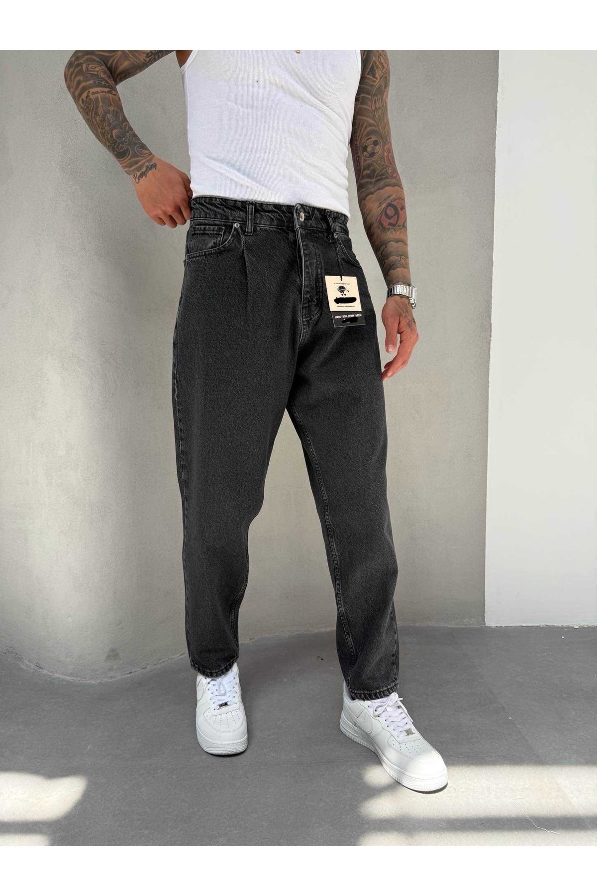 Denim Shorty Boyfriend Antrasit Renk Eskitme Pileli Kot Pantolon