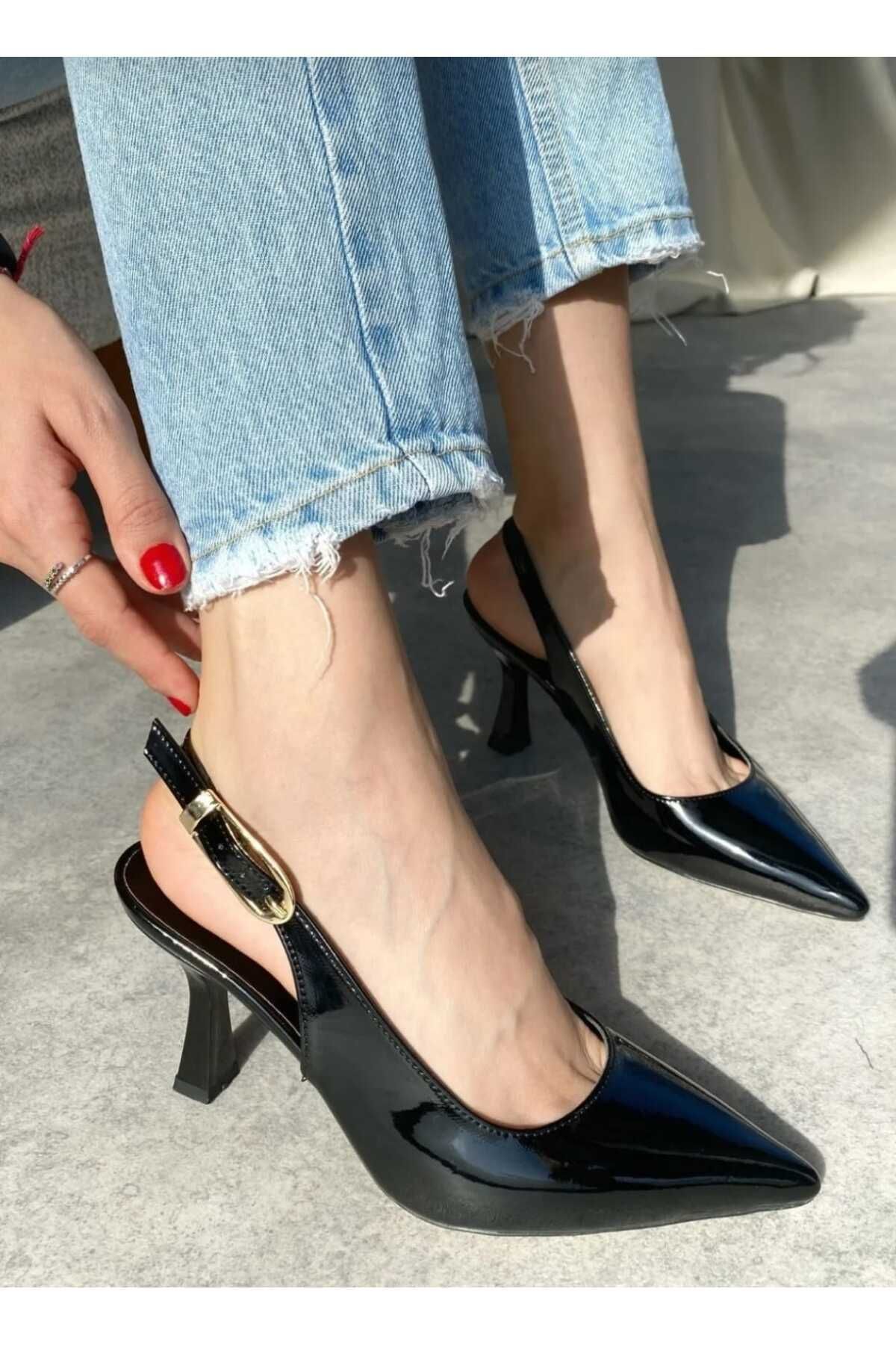 Bİ&CO Ayakkbı Kadın Sivri Topuklu Stiletto