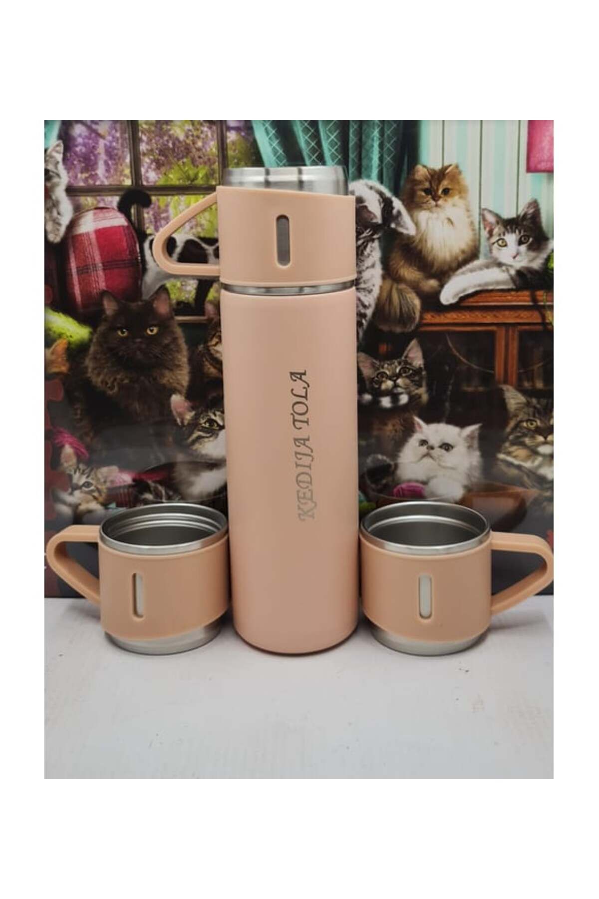 keyfimshop KİŞİYE ÖZEL İSİM BASKILI PASLANMAZ ÇELİK KUTULU BARDAKLI TERMOS SET 500 ML (Pembe)