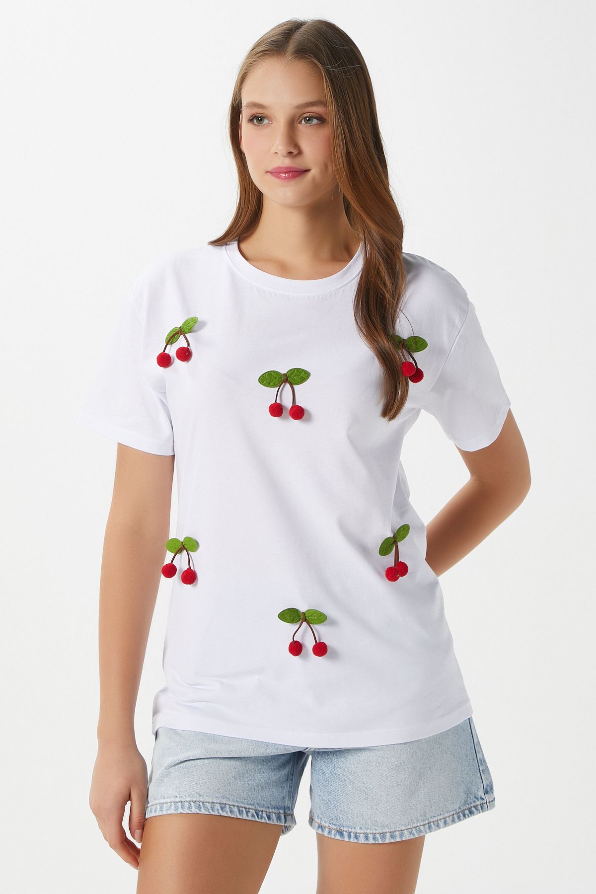 Ritnice Kadın Chery Beyaz Kiraz Dikişli T-Shirt