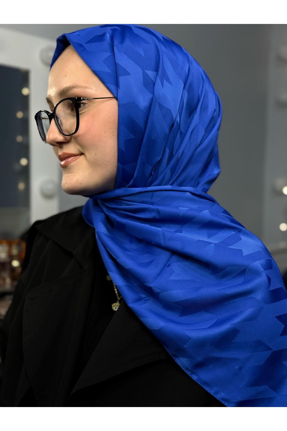 Twentytwo scarf Günlük Şal| Kaz Ayağı Desenli Şal| Desenli Şal| Jakarlı Şal| Desenli Jakarlı Şal| Pamuklu Şal