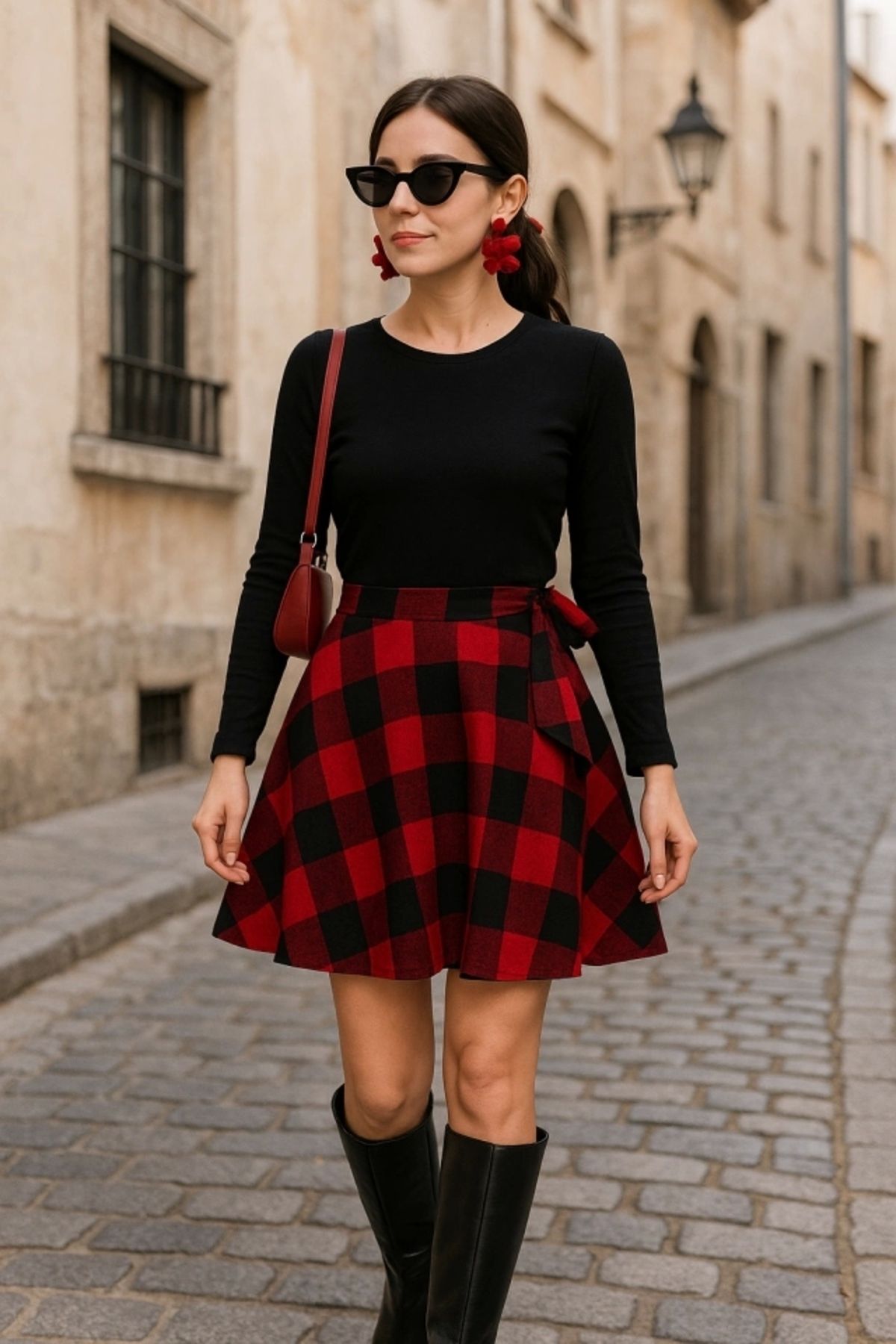 Butik Kadın Uzun Kollu Bisiklet Yaka üst Viskon Alt Ekose Kısa Elbise
