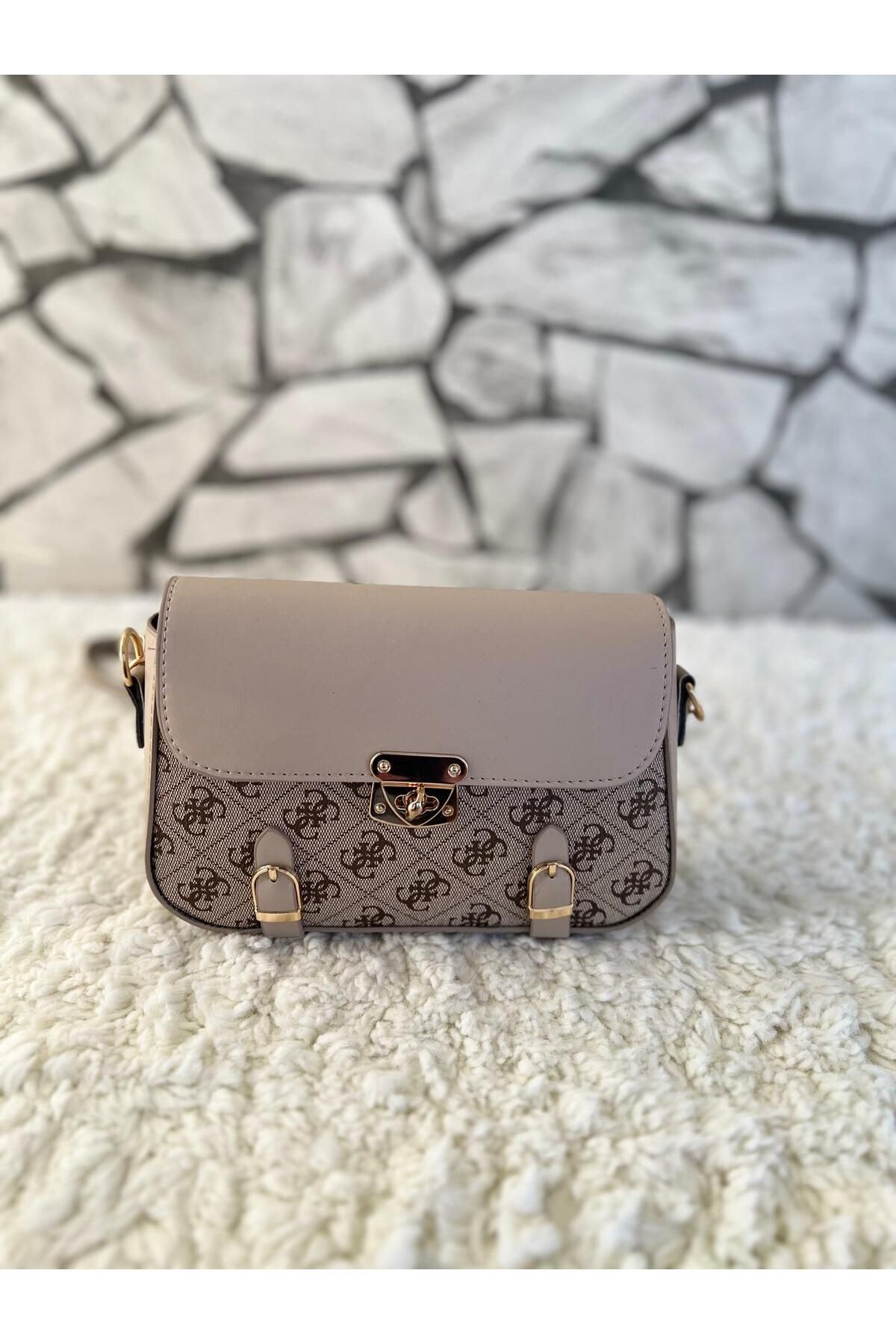 shop Kadın Bej Kilit Detaylı Ayarlanabilir Askılı Omuz Çantası